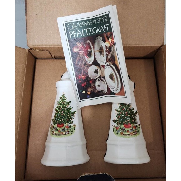 Christmas Heritage Salt & Pepper Shaker Set by Pfaltzgraff Holiday Kitchen Decor - Picture 3 of 7